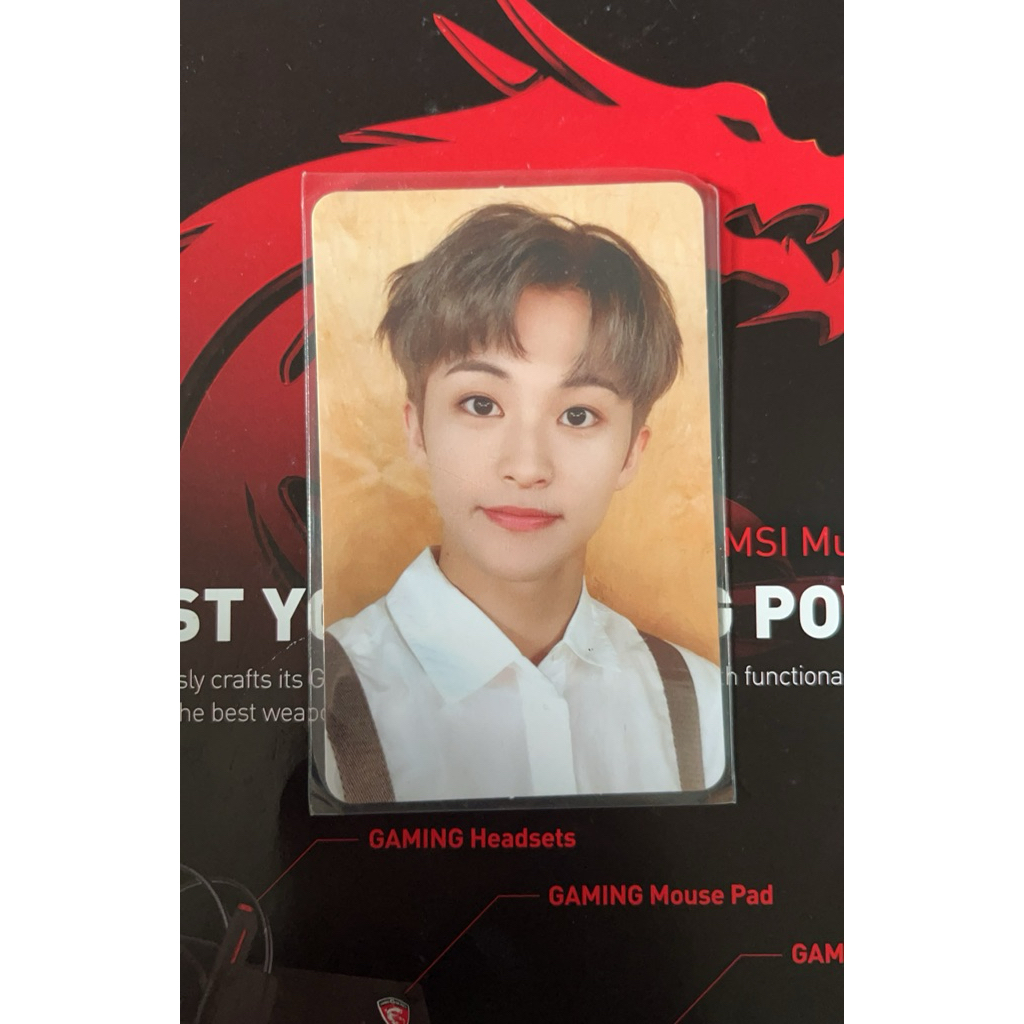 PHOTOCARD PC MARK NCT DAD DREAM A DREAM VERSI 2(Baca deskripsi)