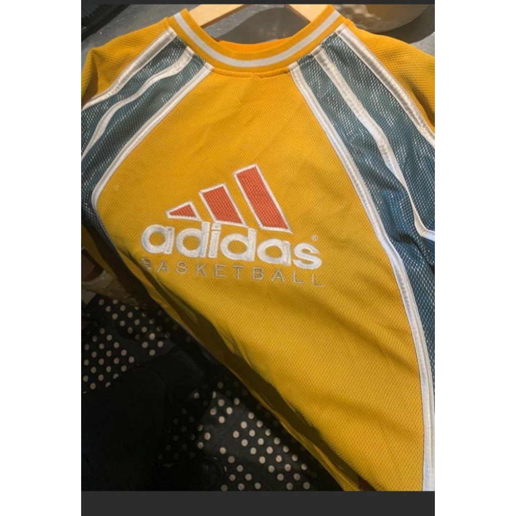 Adidas vintg basketball