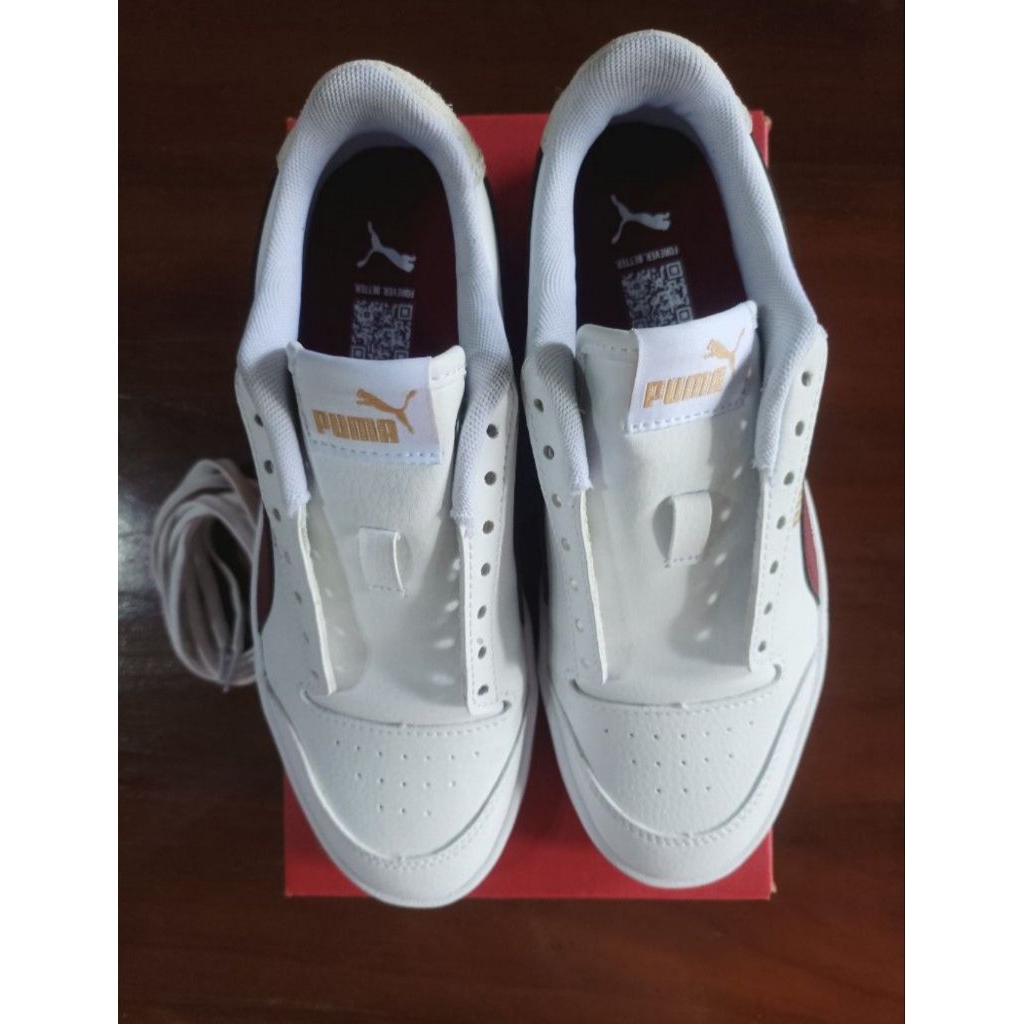 PUMA Shuffle Sneakers White-Red Original (Preloved Like New) - Size 36 Unisex