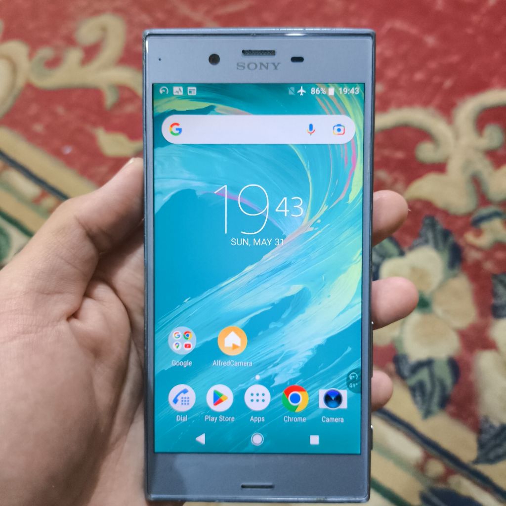 Sony Xperia XZs Docomo 4/32 Snapdragon Bekas (Minus cek deskripsi)