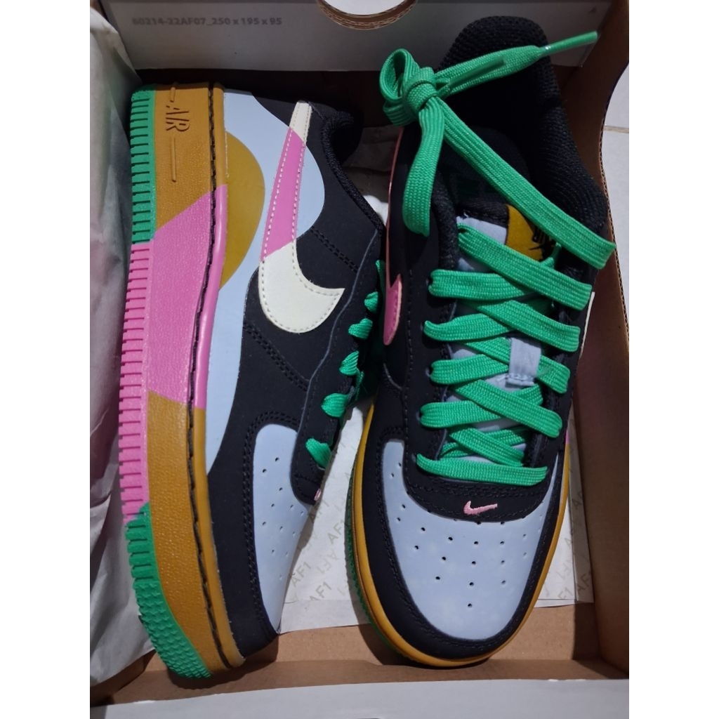 Sepatu Af1 Lv82 black summit white