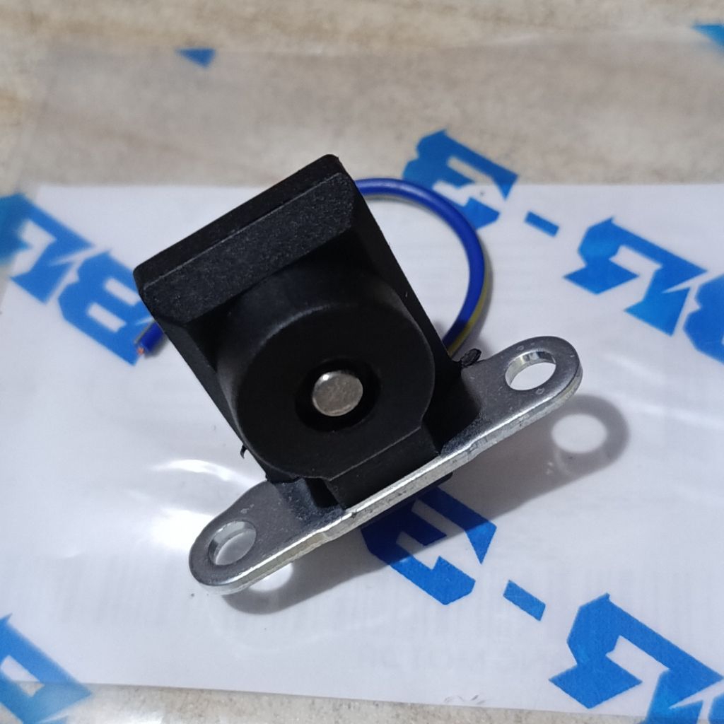 PULSER KAWASAKI KLX 150 L S BF DTRACKER PULSER SPULL MAGNET