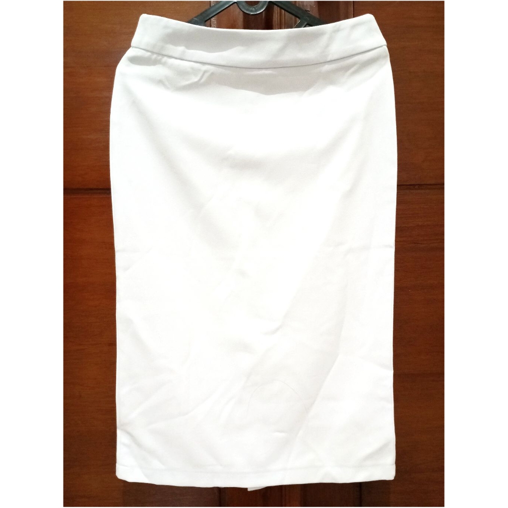 [Preloved] Rok Span Pendek Putih