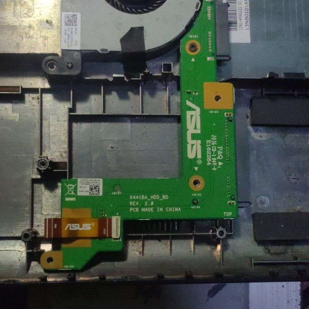 konektor HDD Asus x441b / x441u series
