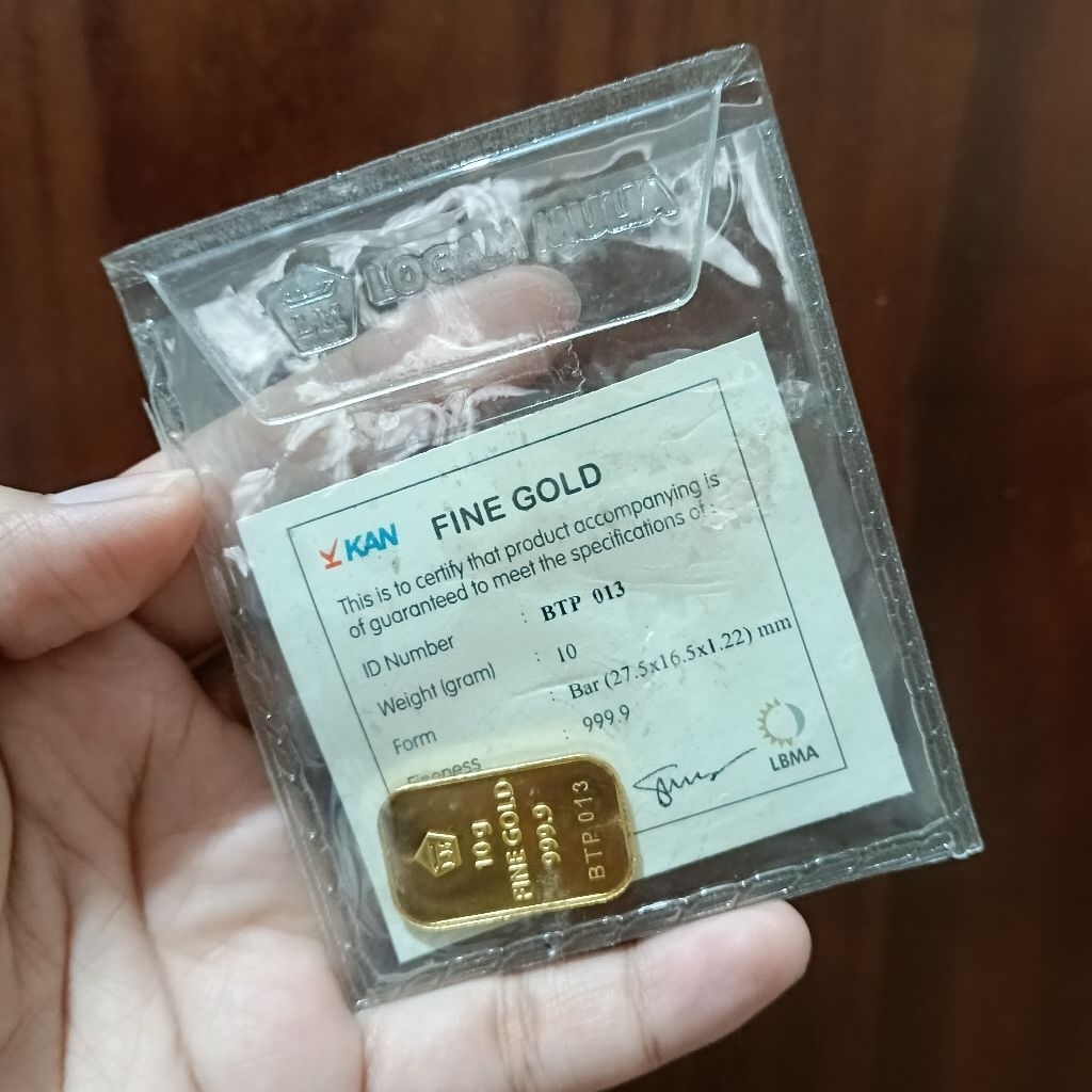 logam mulia antam 10 gram Retro mulus
