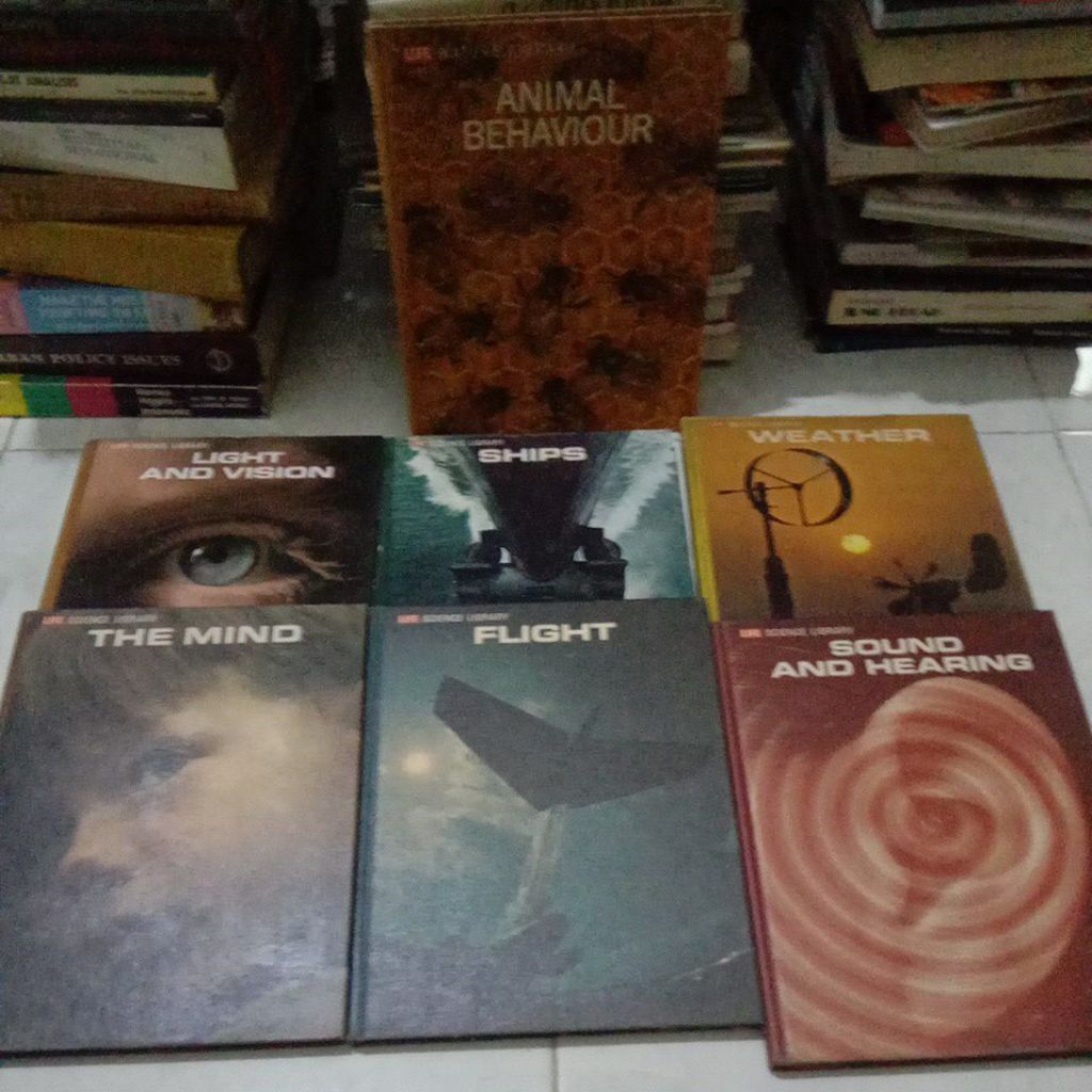 BOOK OF PUSTAKA TIME-LIFE