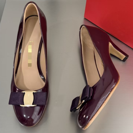[Pre order] Women's shoes Vara cowhide leather set with round toe bow and thick heel high heels, 7cm