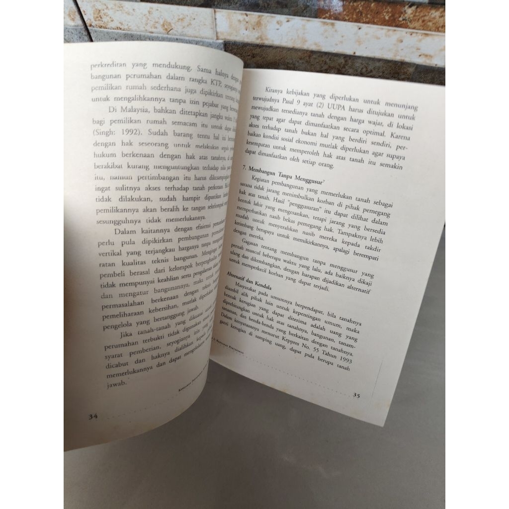 kebijakan pertanahan