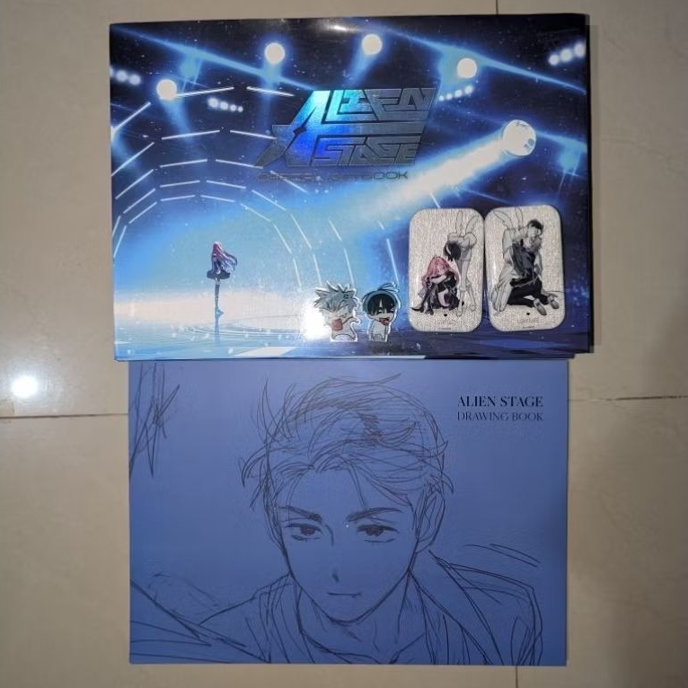 alien stage merch preloved
