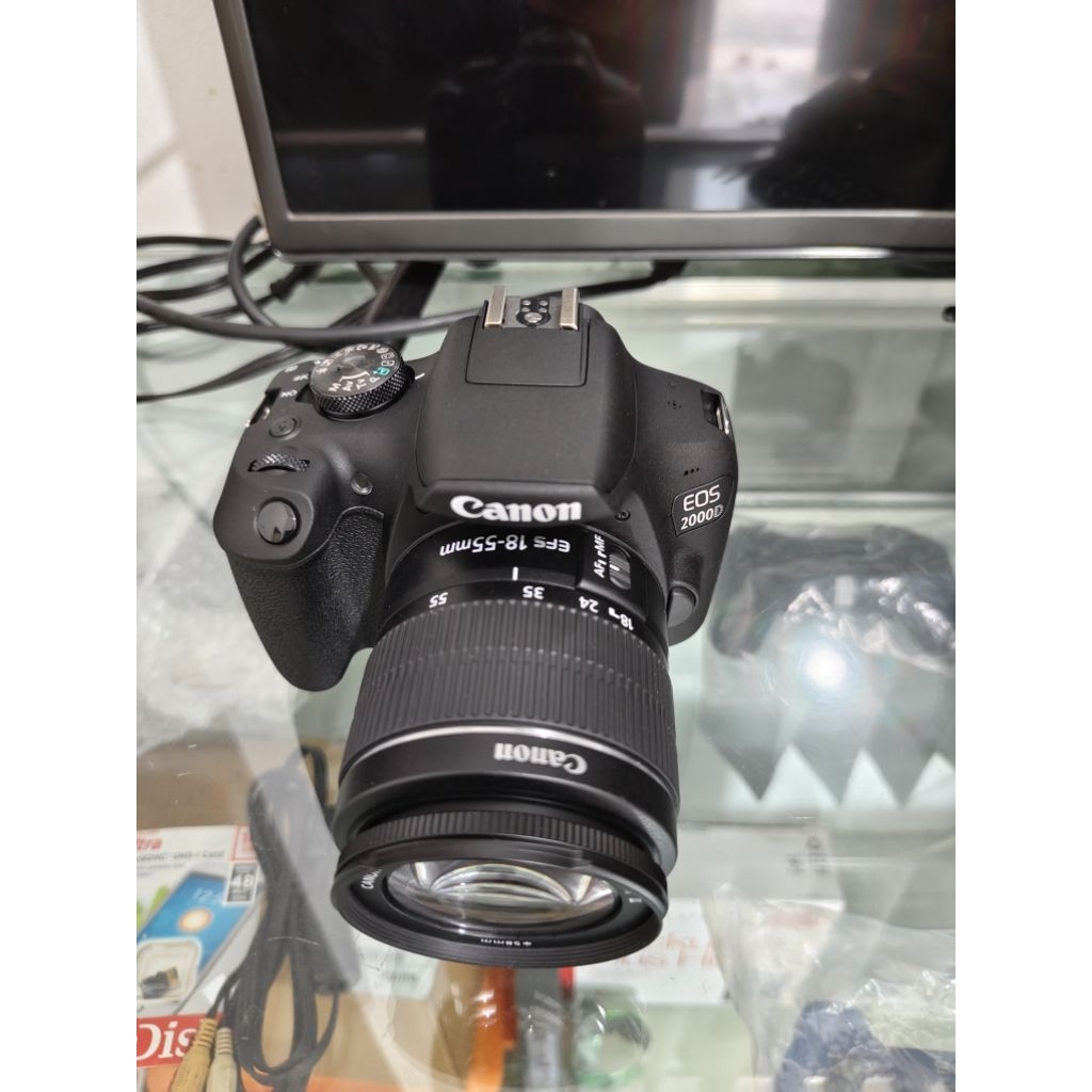 kamera dslr canon 2000d