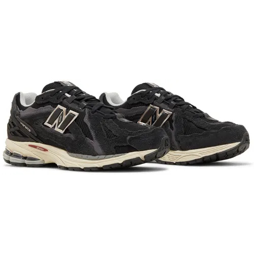 Sepatu NB 1906D Protection Pack Black