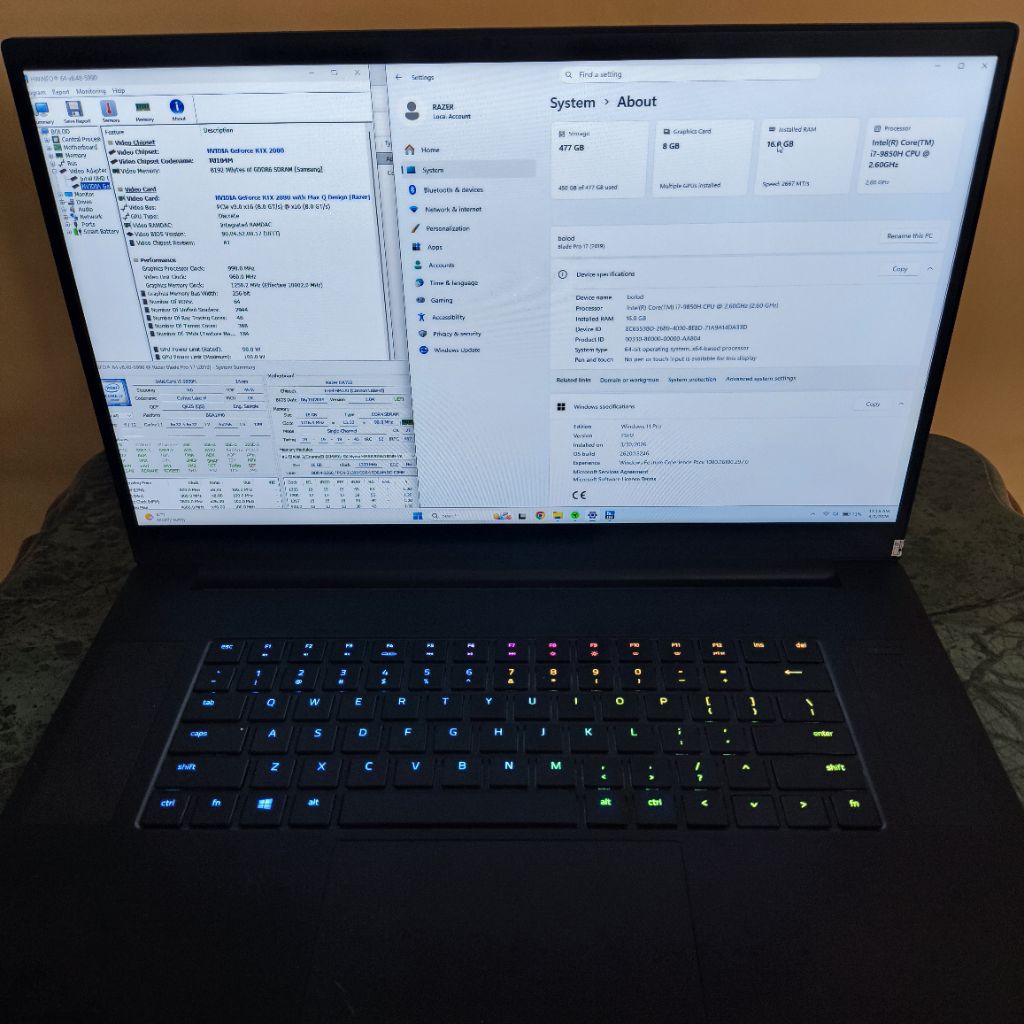 Laptop Razer Blade i7 gen 9th ram 16 gb RTX 2080 vram 8 gb ssd 512 gb