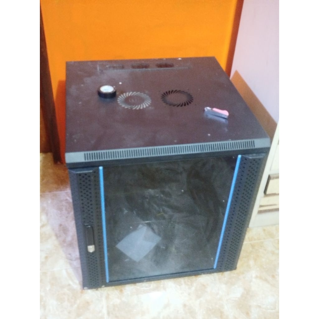 Rak Server Indorack 12u