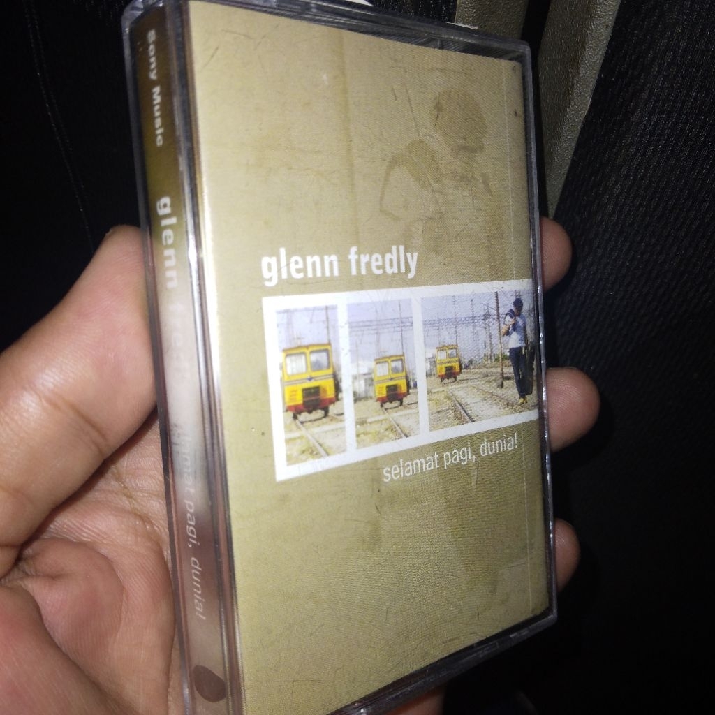 Kaset Glenn Fredly Selamat Pagi Dunia