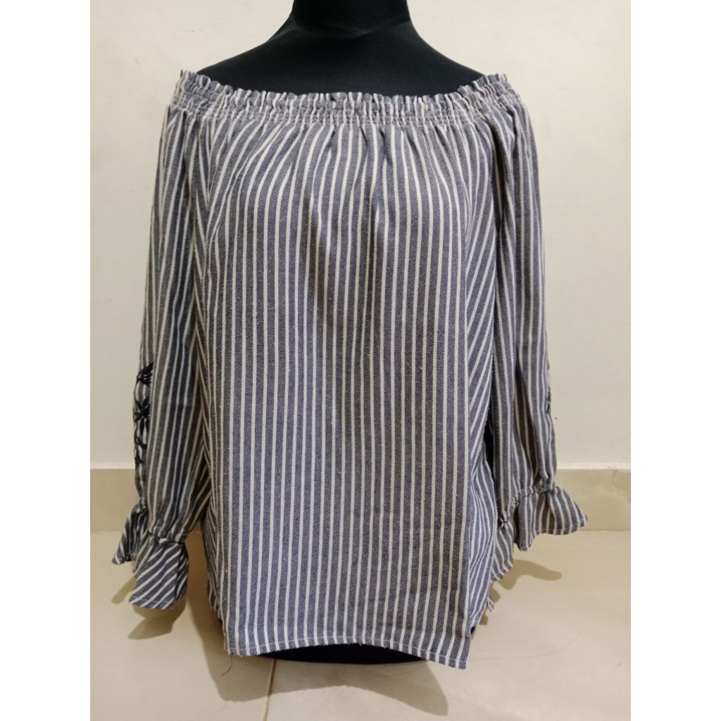 PRELOVED SABRINA