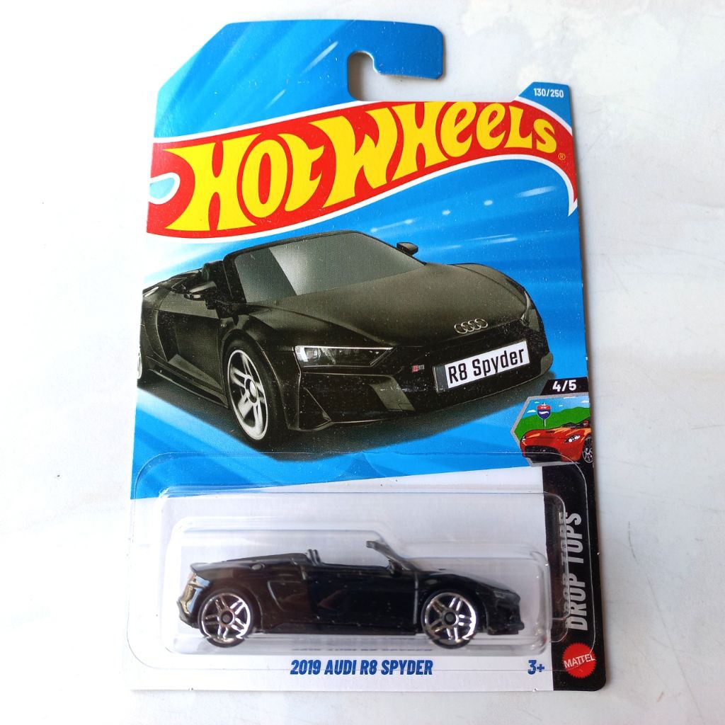 Hotwheels 2019 Audi R8 Spyder Hitam