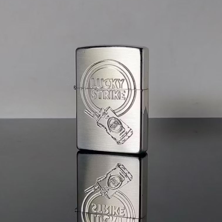 ZIPPO LUCKY STRIKE 98 - 99 AMERICAN ORIGINAL COLLECTION OFFICIAL LICENSED PRODUCT TAHUN 1998