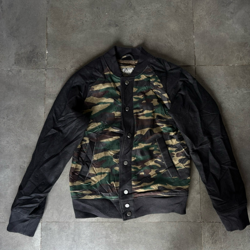 Spao Camo Woolen Bomber Jacket Man