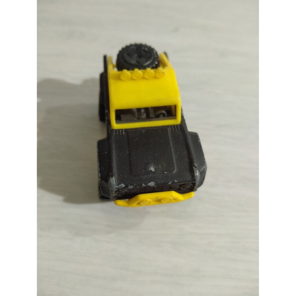 mainan hot wheels Jeep Trail bekas
