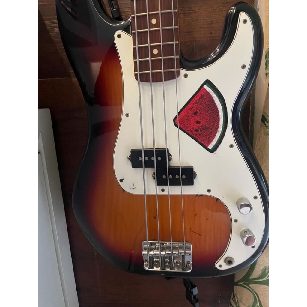 Bass Fender Precision Standart 2017 Made in Mexico murah meriah