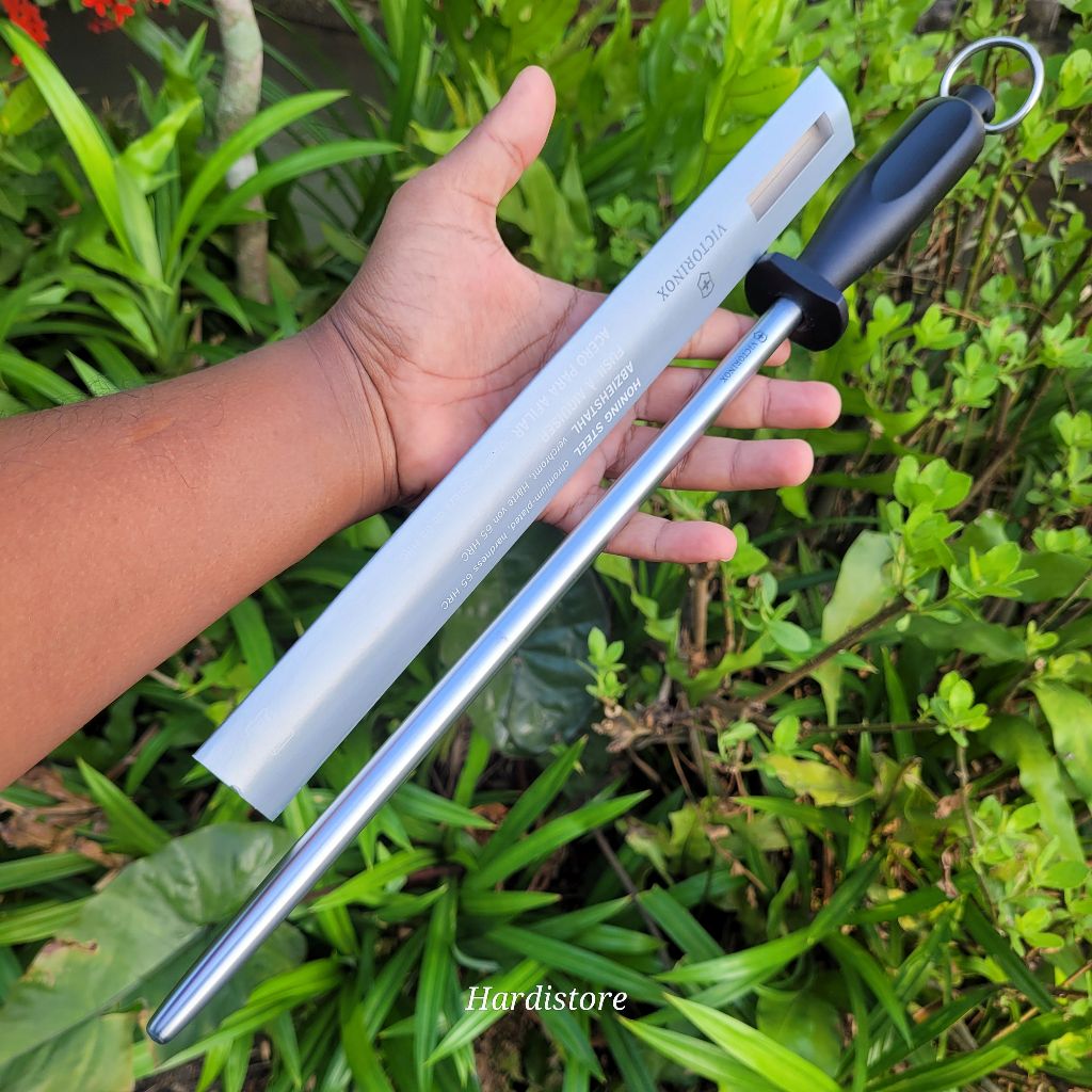 VICTORINOX Asahan Pisau Sangat Halus 30 cm Sharpening (Honing Steel) Bulat 7.8517 Original Swiss