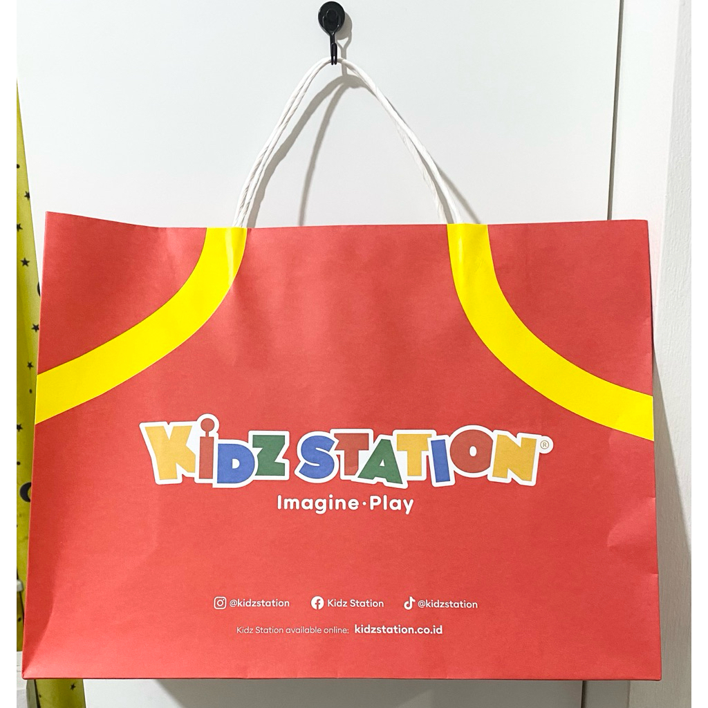 Kidz Station Paper Bag