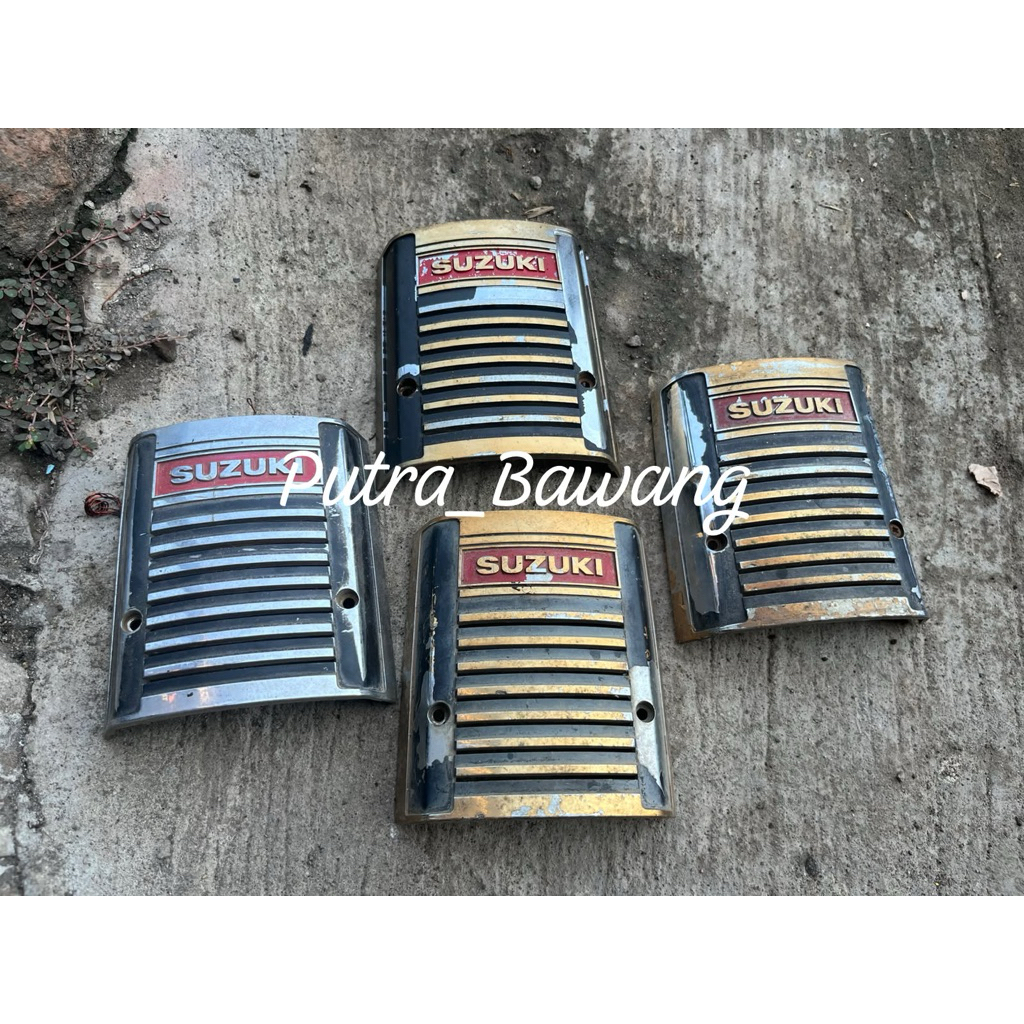 Gril Emblem Penel Dasi Dada Suzuki RC 100 Dk spirit Original
