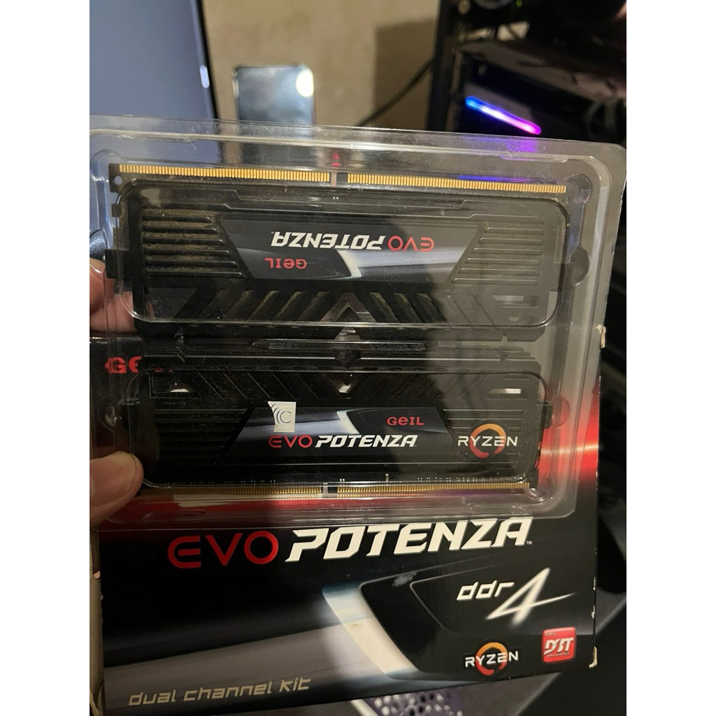 RAM 16GB DDR4 (2x8GB) 2666MHz - Geil Evo Potenza