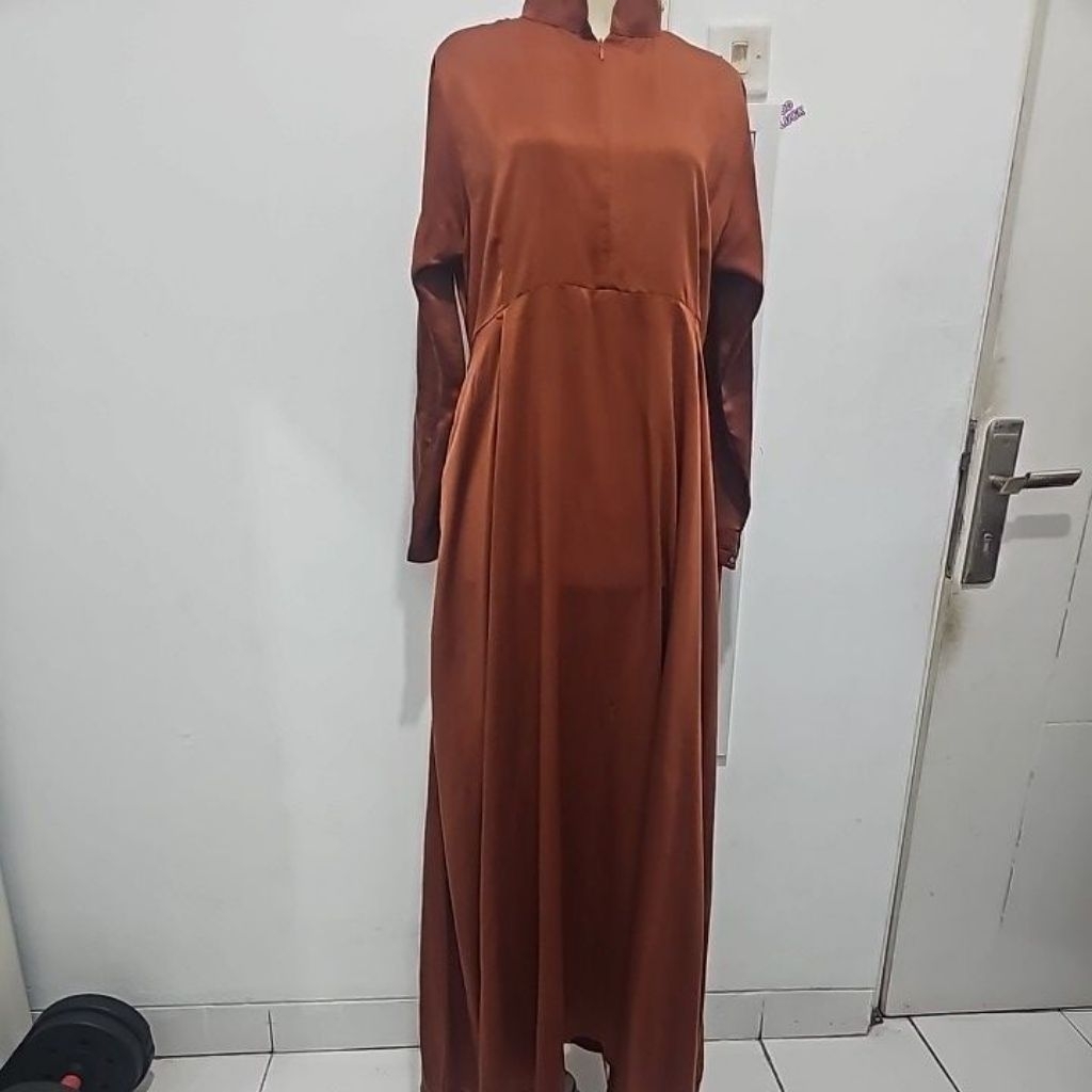 gamis satin silk preloved