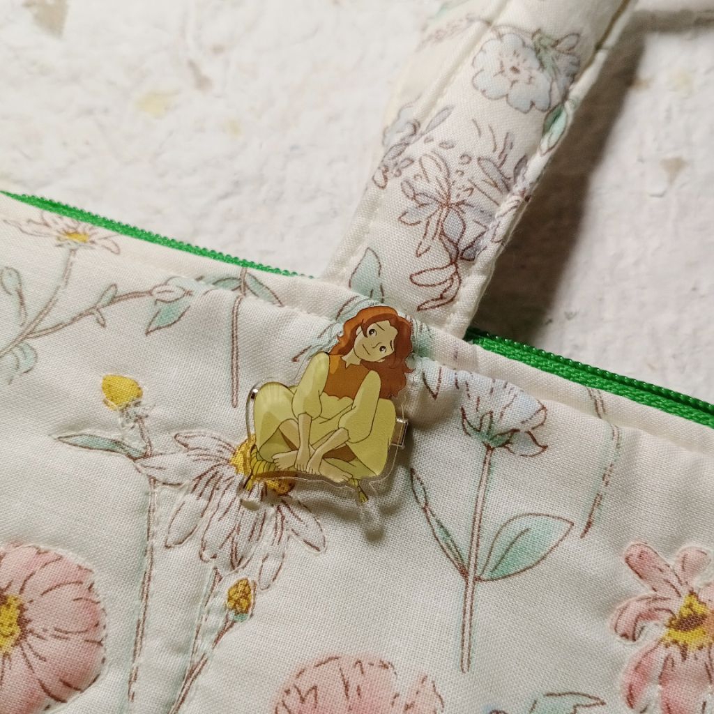 bros pin Arrietty Ghibli brooch Ariety