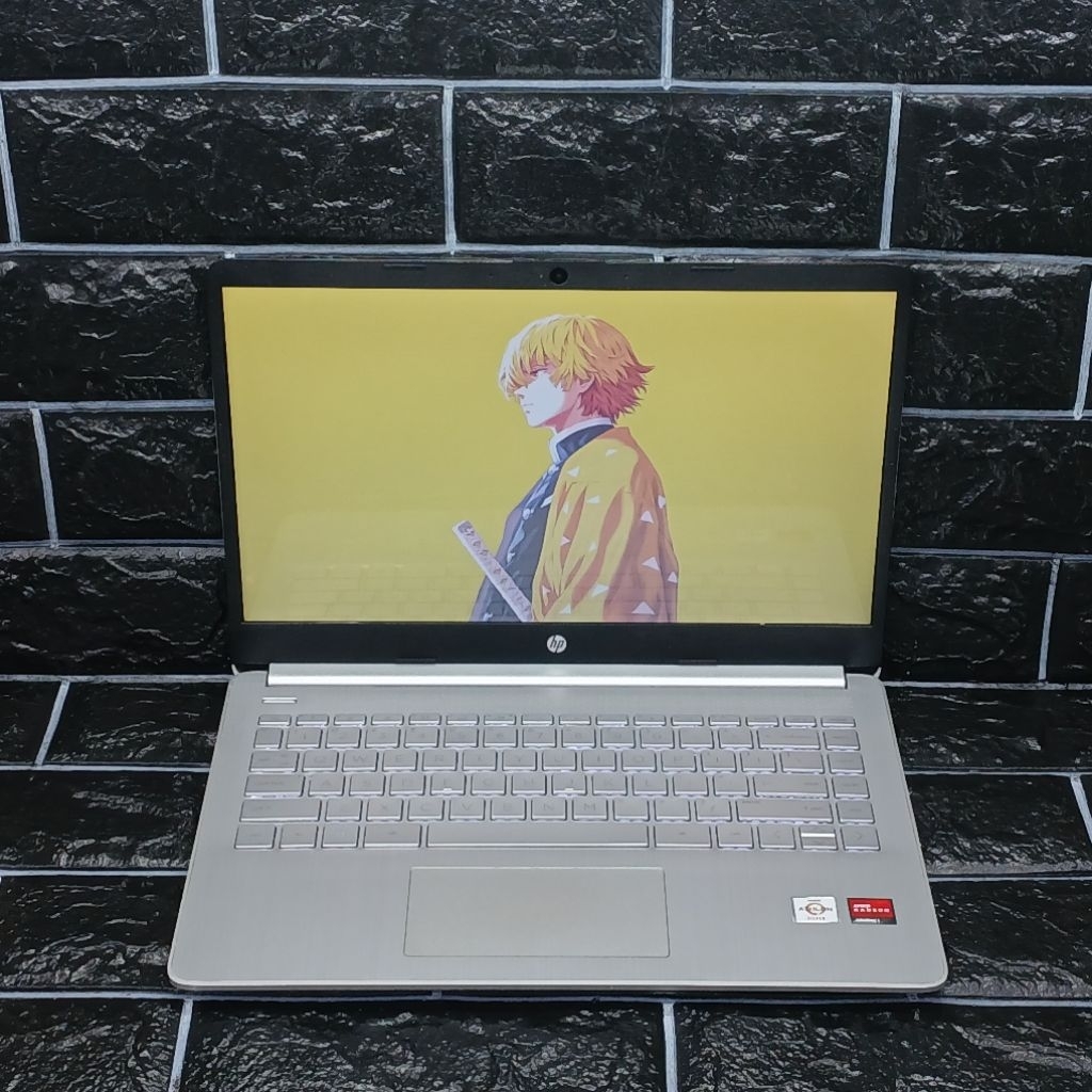 Laptop HP 14s-fq0562au AMD Athlon Silver 3050U 4/512GB