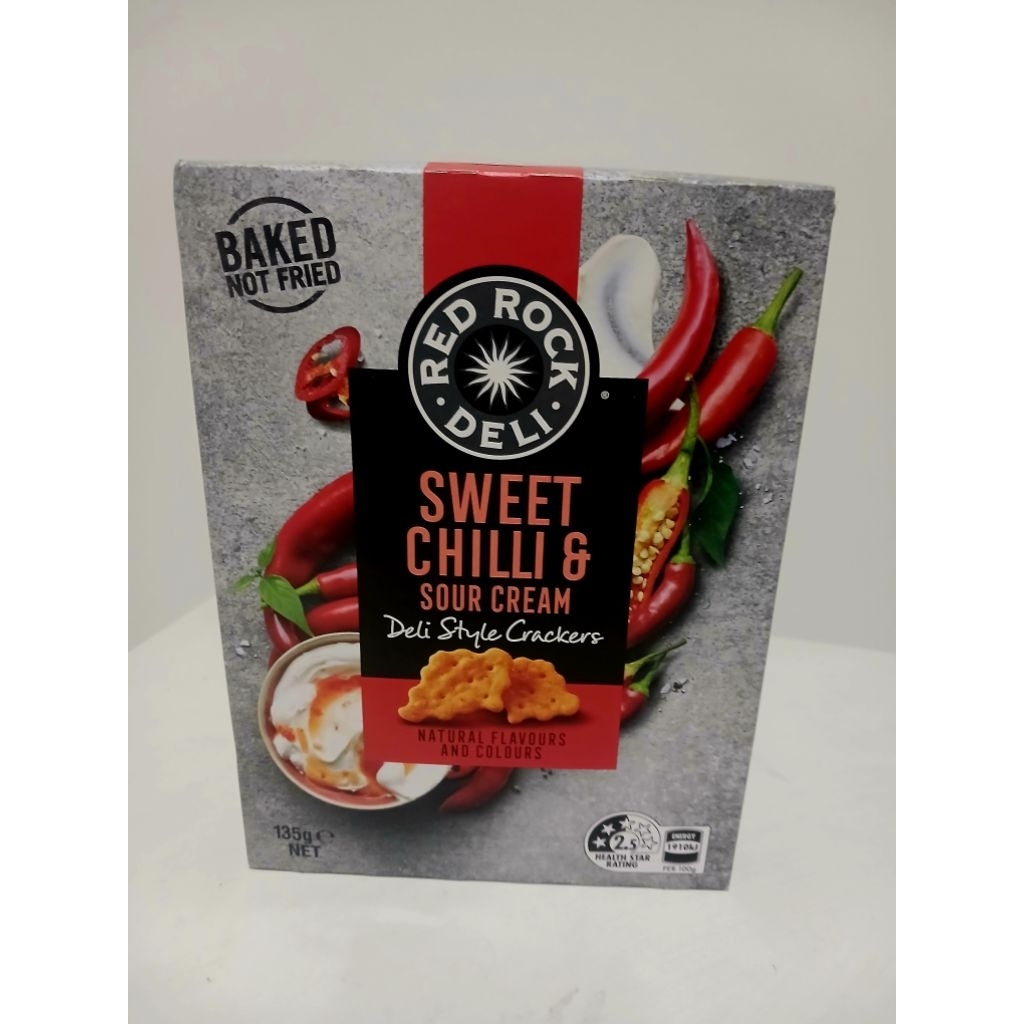 RED ROCK DELI SWEET CHILI & SOUR CREAM CRACKERS
