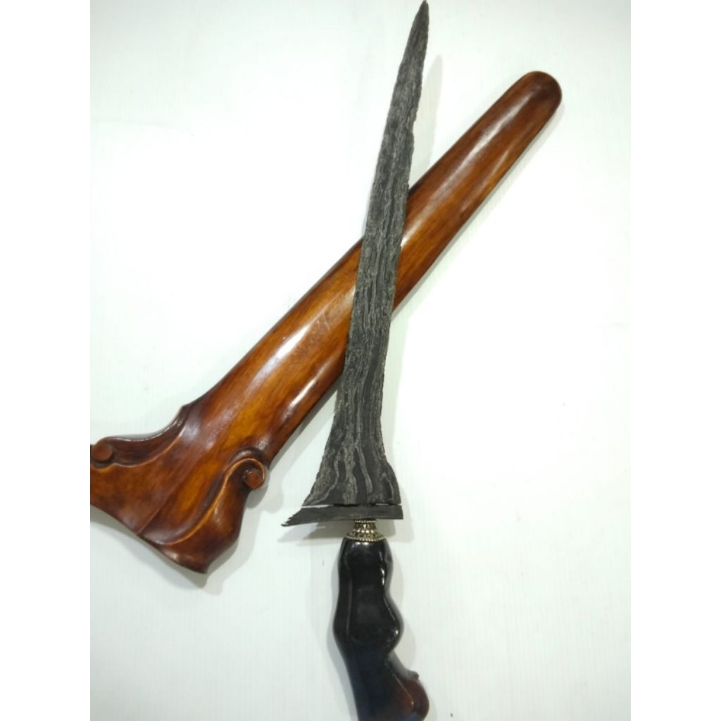 Keris Sepuh Brojol Pamor Singkir Tangguh Blambangan Warangka Sandang MalikatI Keris Sepuh Majapahit 