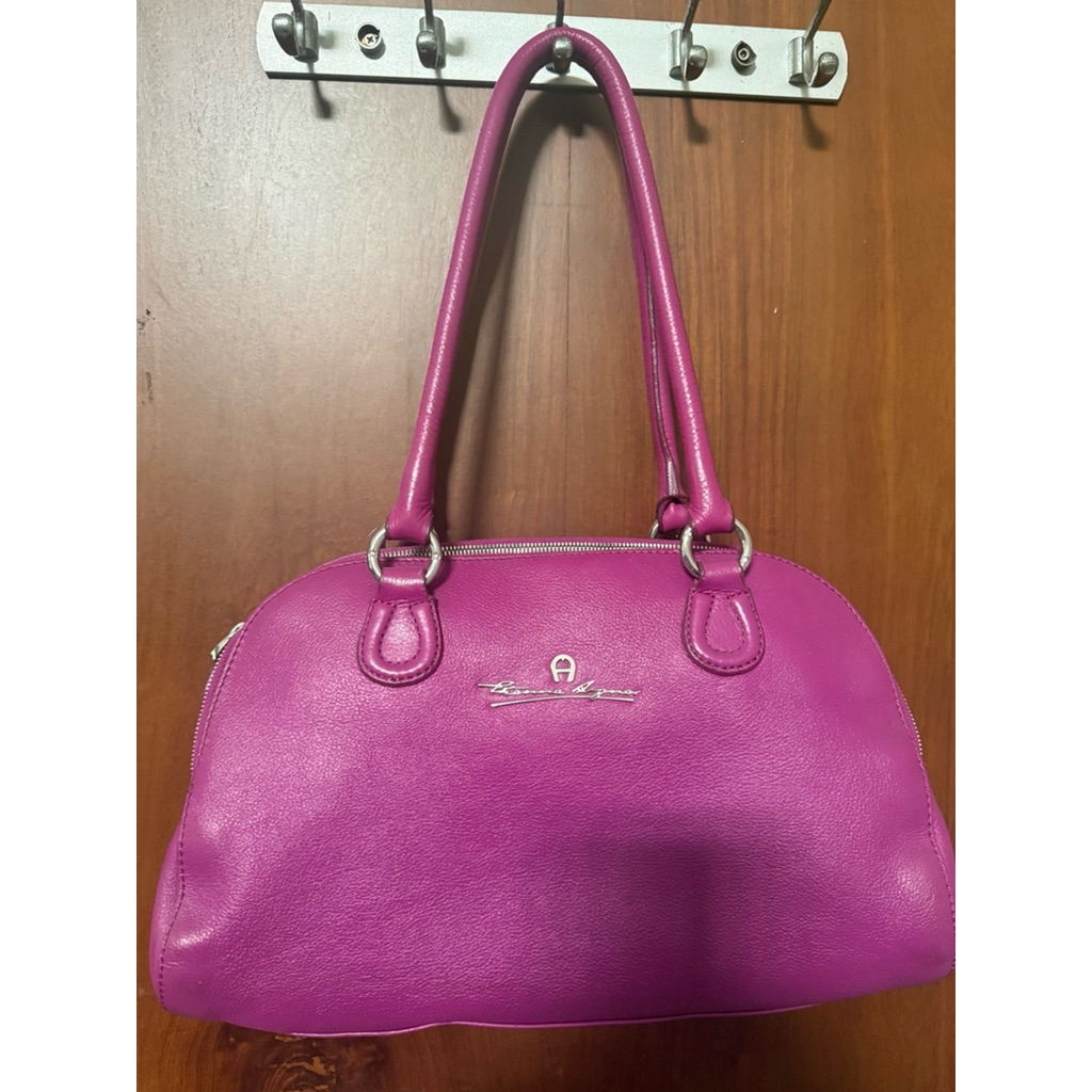Aigner Preloved