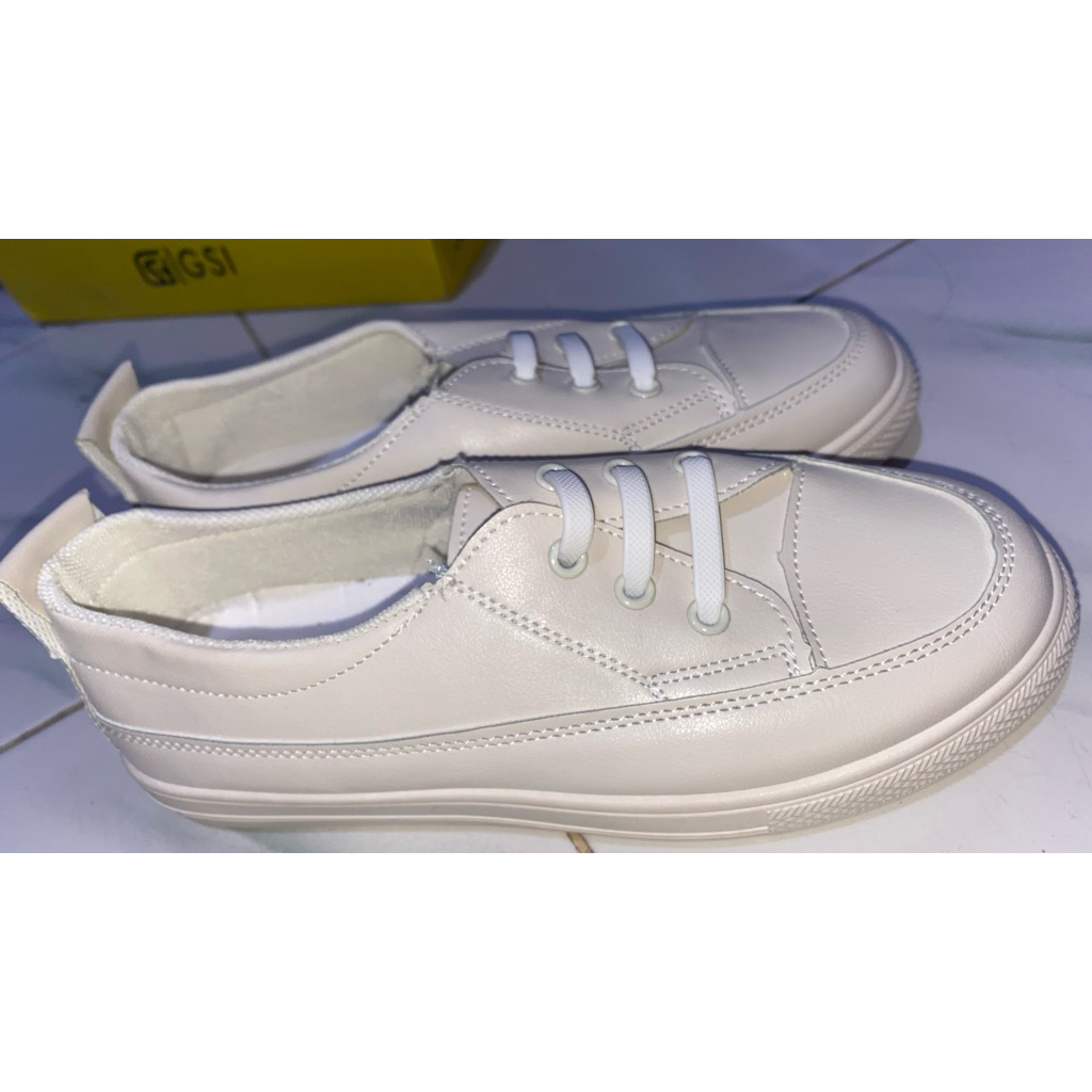Sepatu GSI