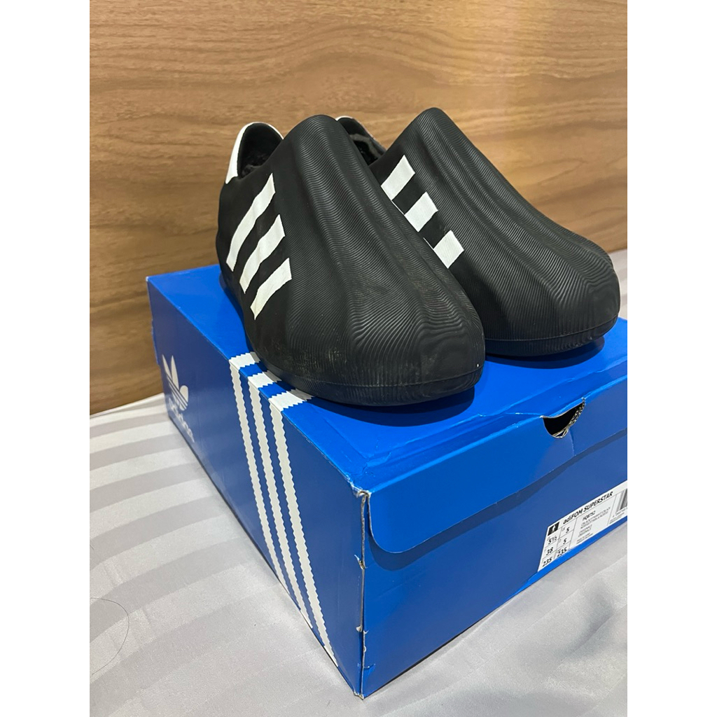 Sepatu Sandal Adifom Superstar