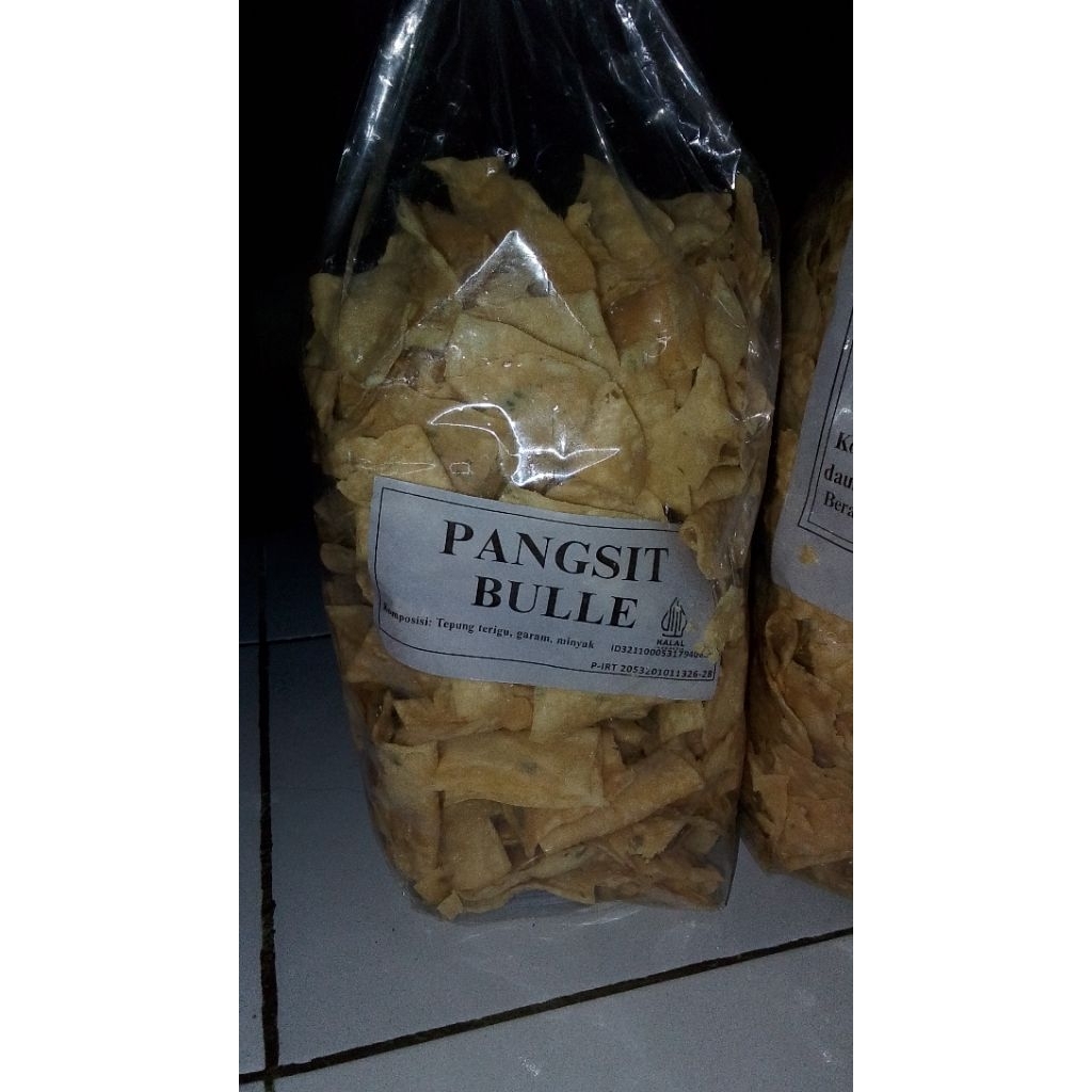 keripik pangsit bawang 1kg (1 ball)
