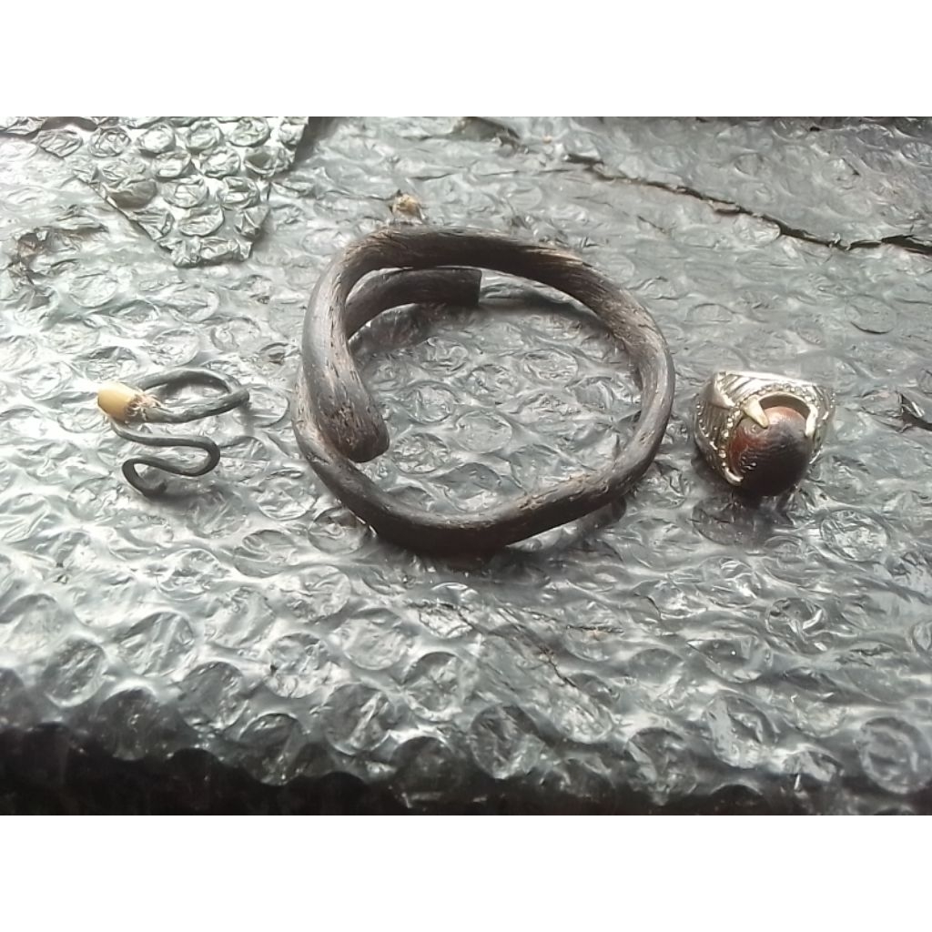Koleksi akar Bahar kombinasi gelang Bahar cincin Bahar dan ring batu dari akar bahar