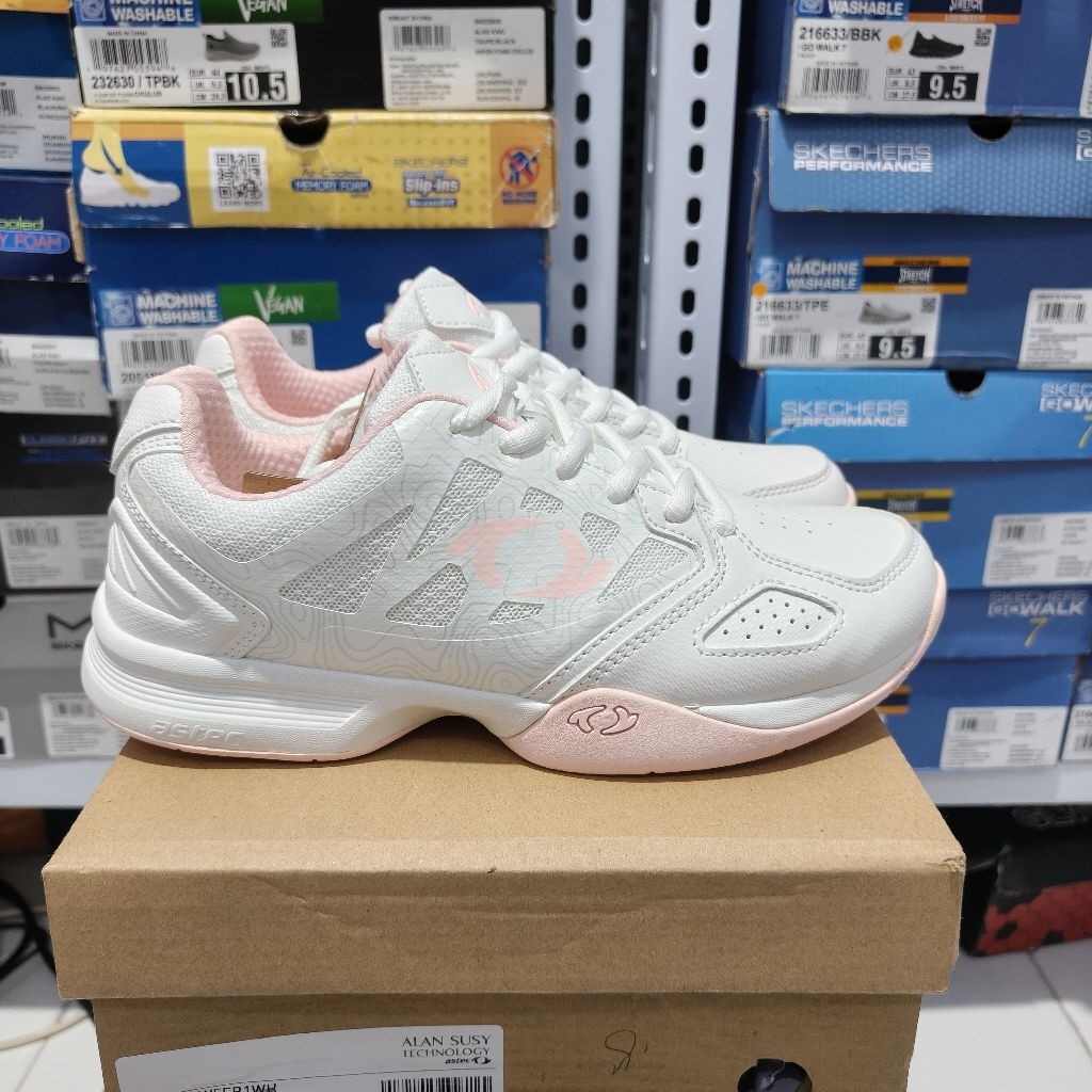 ASTEC LUMOS BADMINTON wht - sepatu wanita badminton