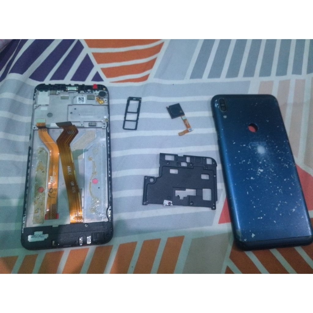 PART BEKAS COPOTAN HP ASUS ZENFONE MAX PRO M1