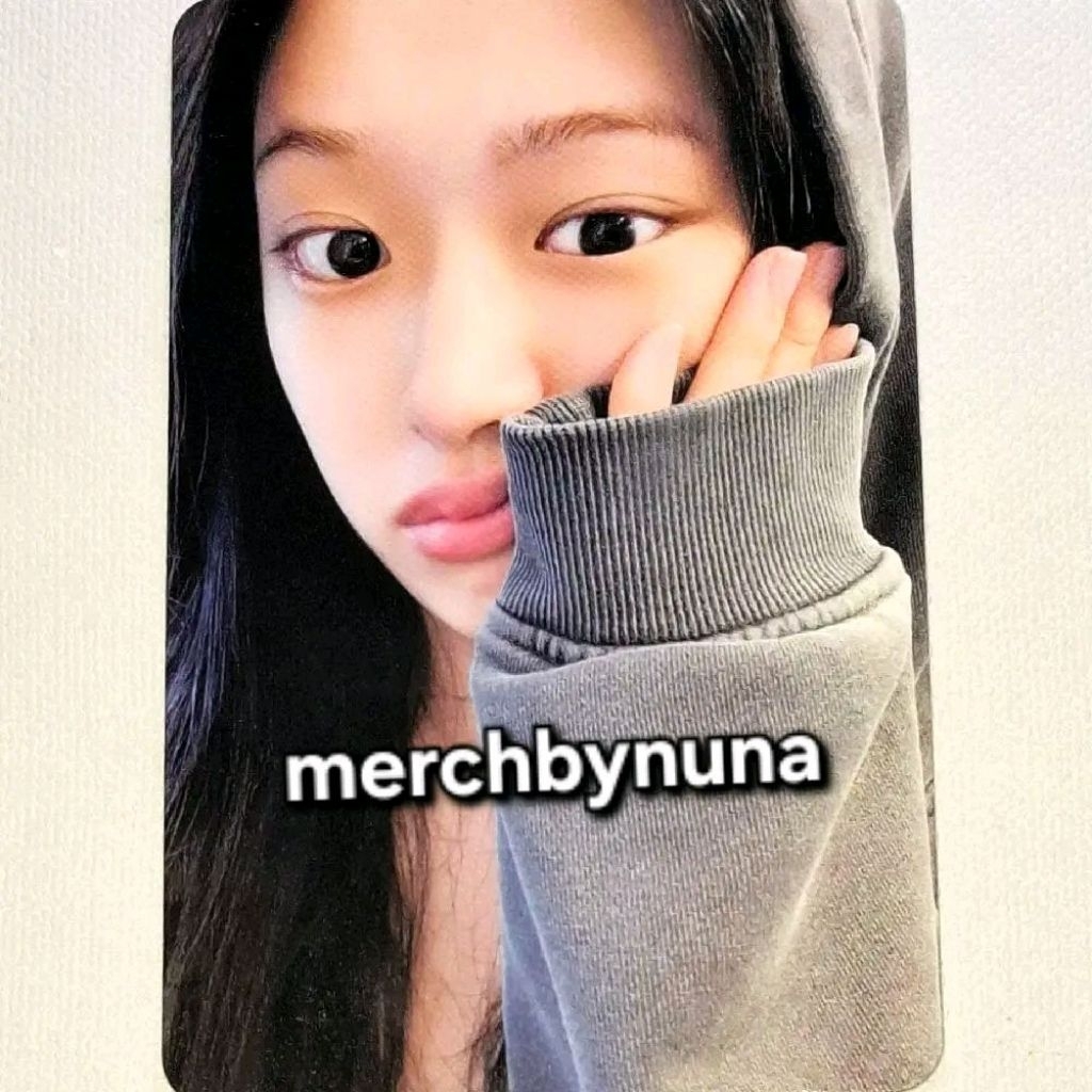 PHOTOCARD YUJIN IVE OFFICIAL
