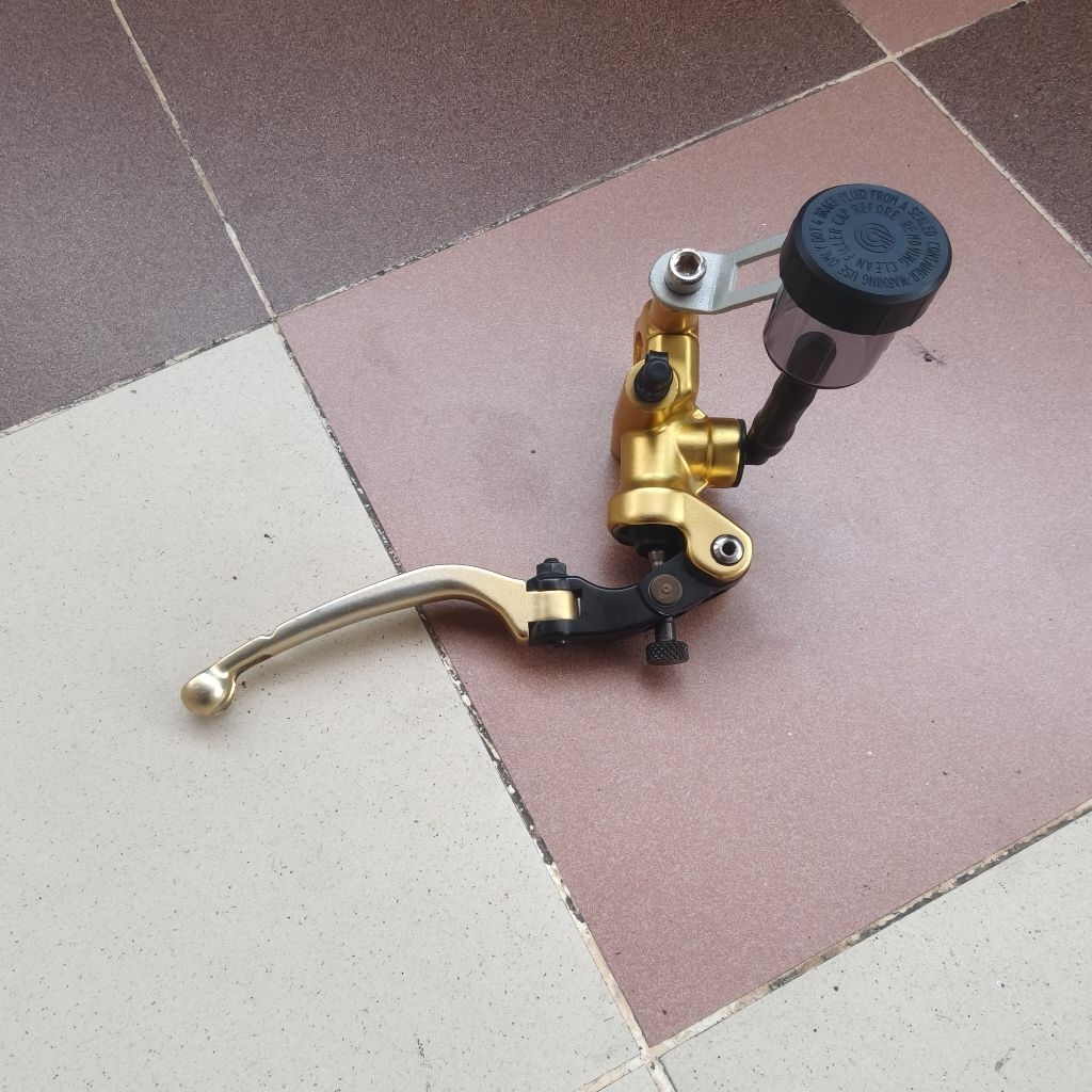 Master Rem RCB S1 Kanan 14MM 14 MM Gold Second Bekas Seken