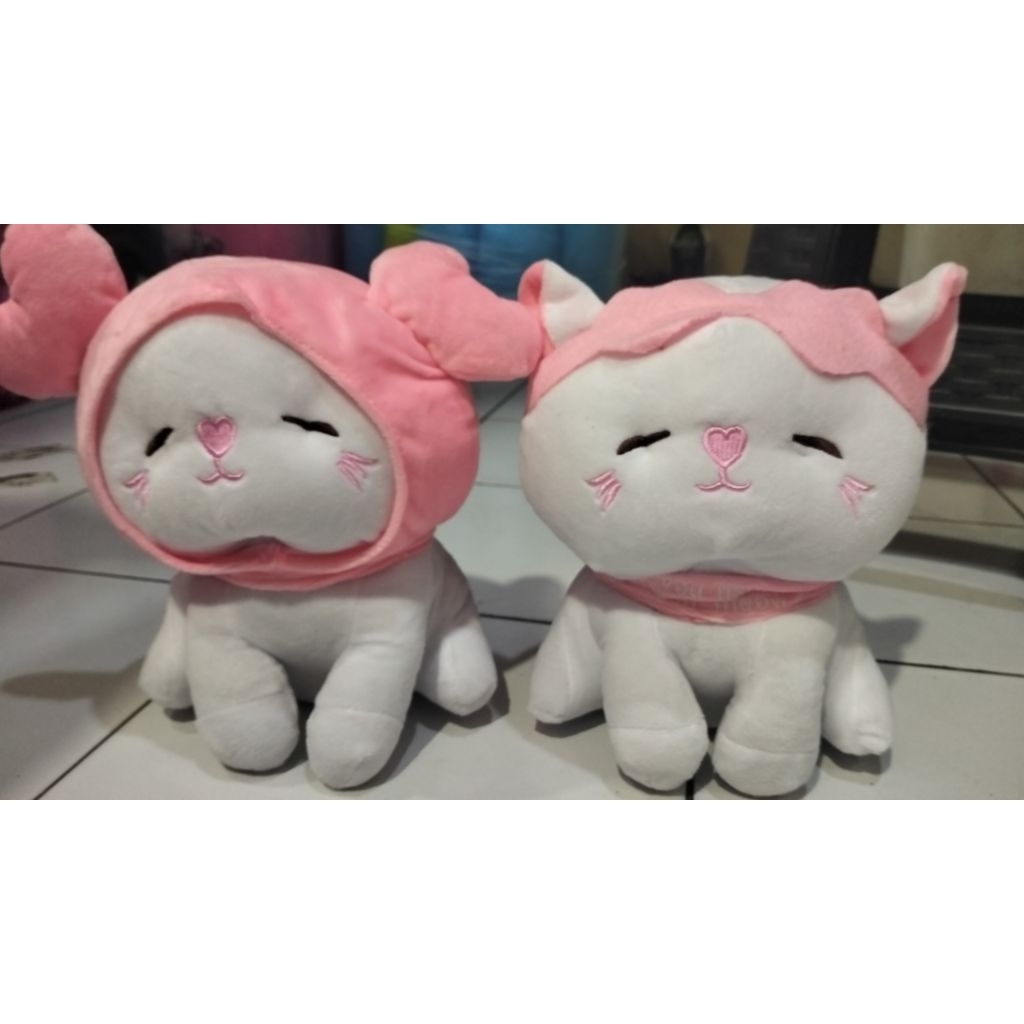 MINISO Boneka Lucu Kucing  Boneka Lembut Mainan Mewah