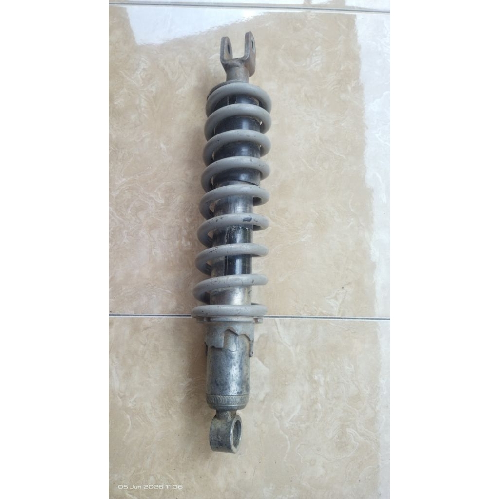 SHOCK BREAKER BELAKANG KAWASAKI KLX 150 ORIGINAL