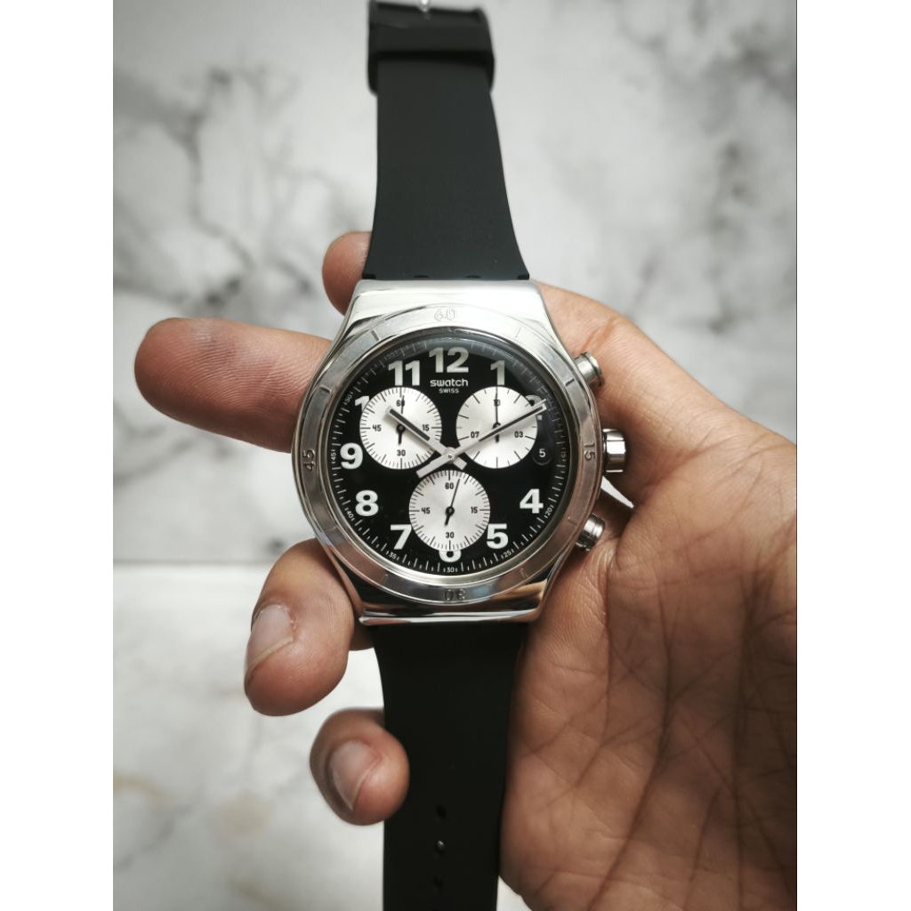 Swatch BROWNED YVS400 chronograph AG2013