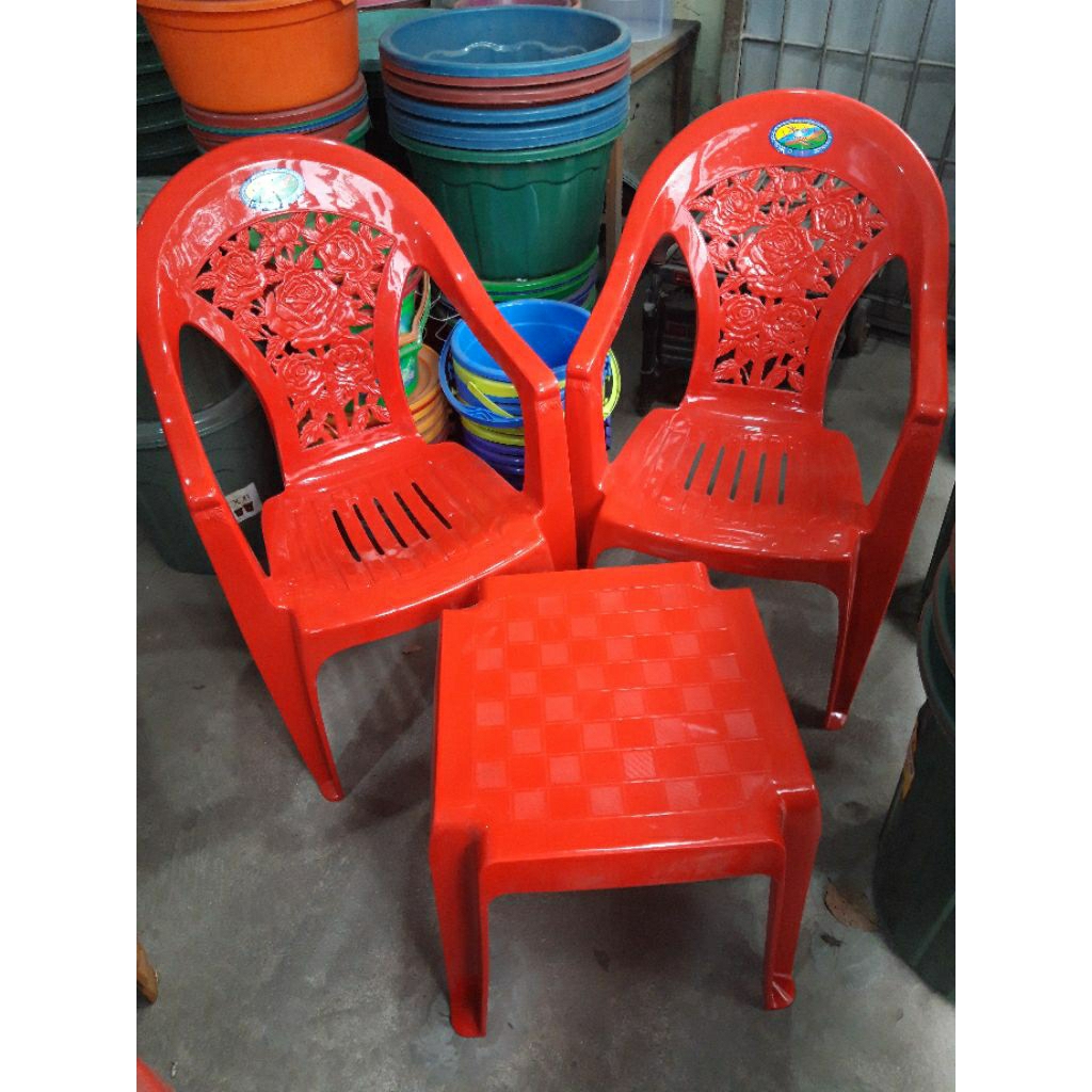 kursi tamu plastik diamond/kursi teras set kursi 2 meja 1