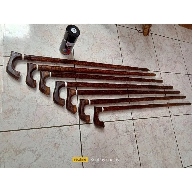 TONGKAT KAYU AREN NATURAL ( tongkat alat bantu jalan)
