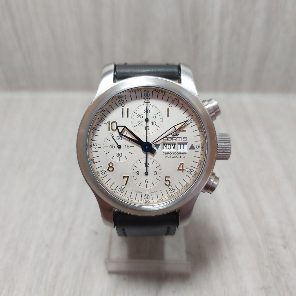 Fortis B-42 Flieger Chronograph