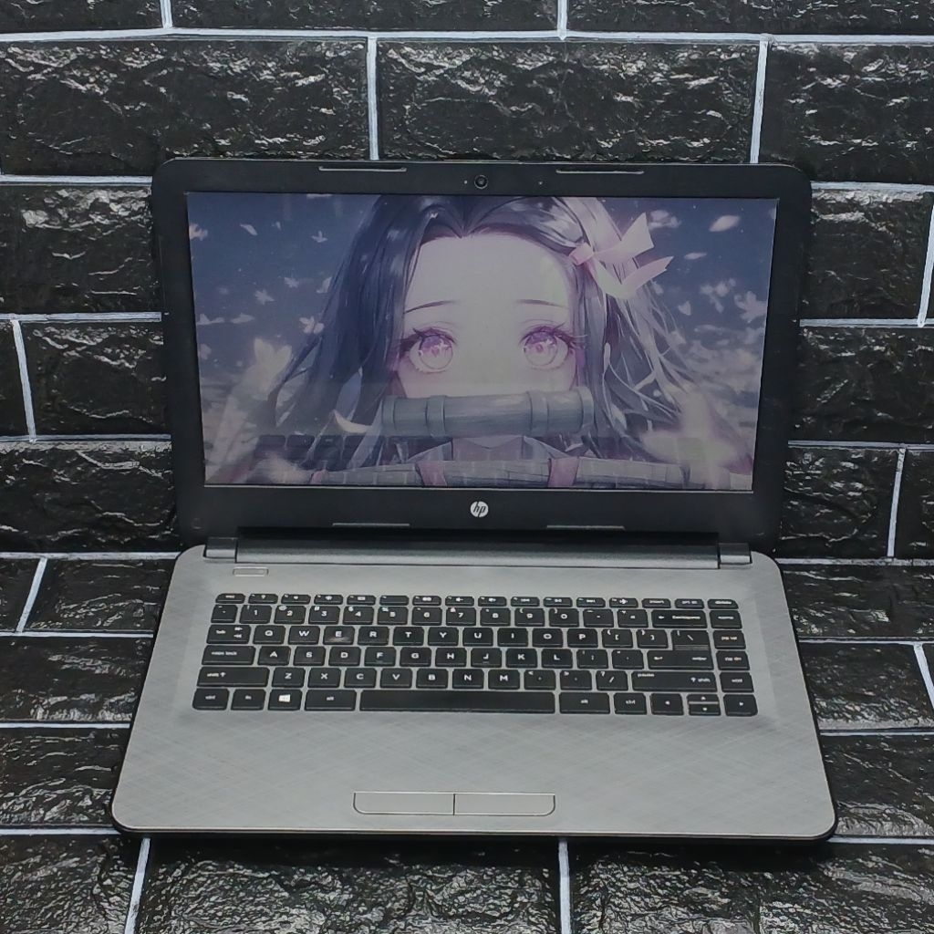 Laptop HP 14-af120au AMD A4-5000 8/128GB