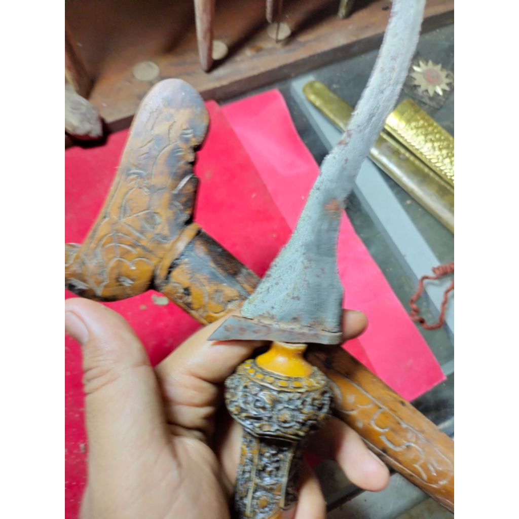 Keris Luk Kuno Sepuh Warangka Ladrang Solo Full Ukir Relief Deder Gagang Mewah